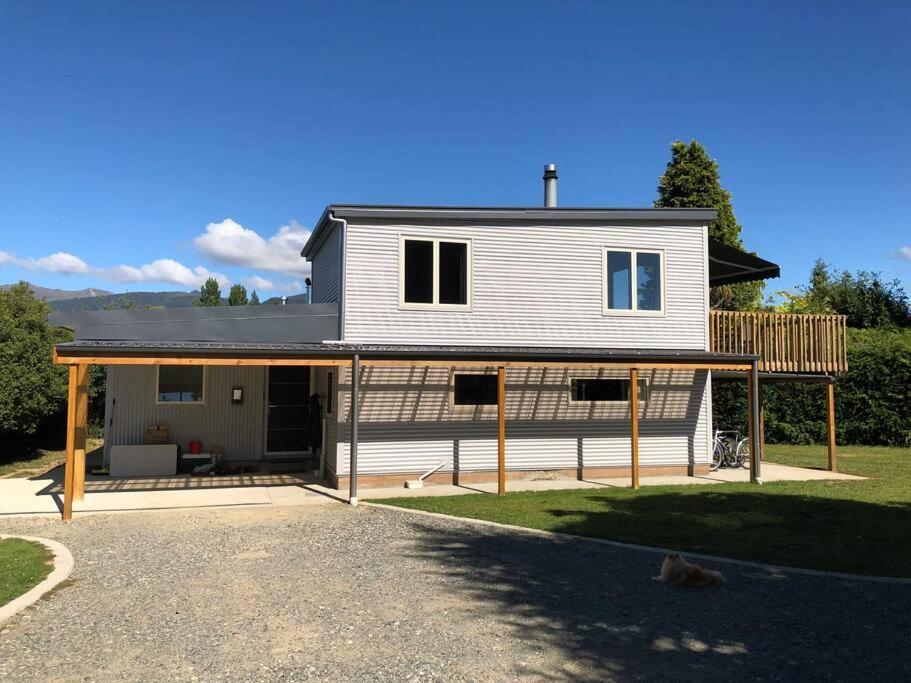 Villa Fergus Hideaway Te Anau Exterior foto